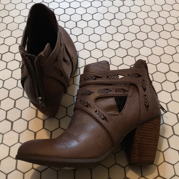 Booties - Picture 3 of 3